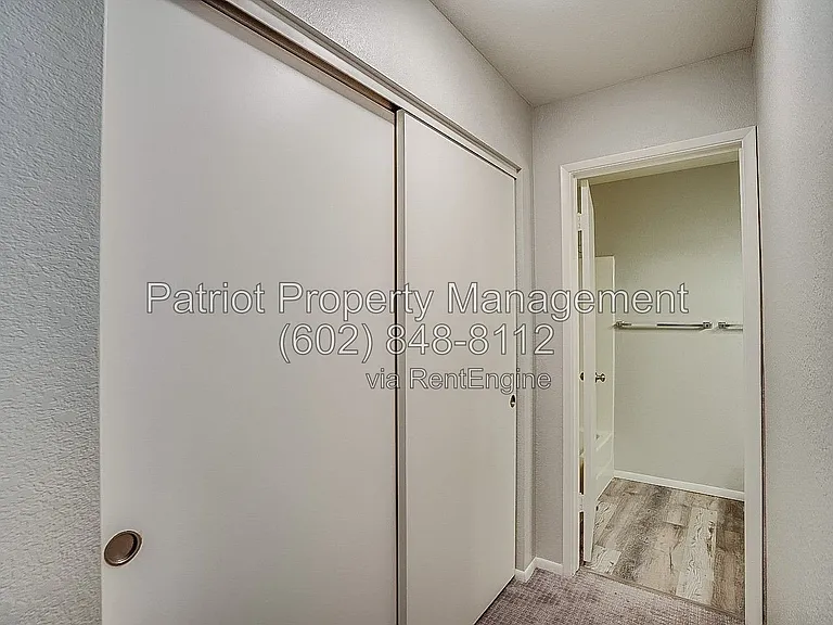 20420 N 6th Dr #7 — Photo 19