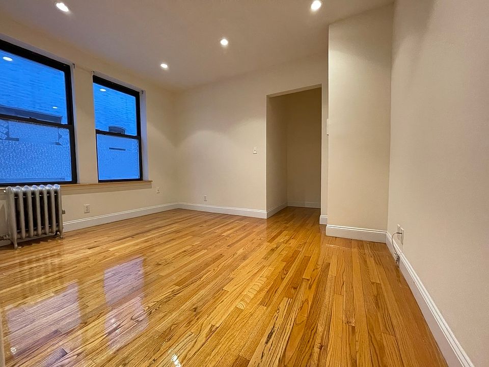 1st image of 32-30 41st St #D3