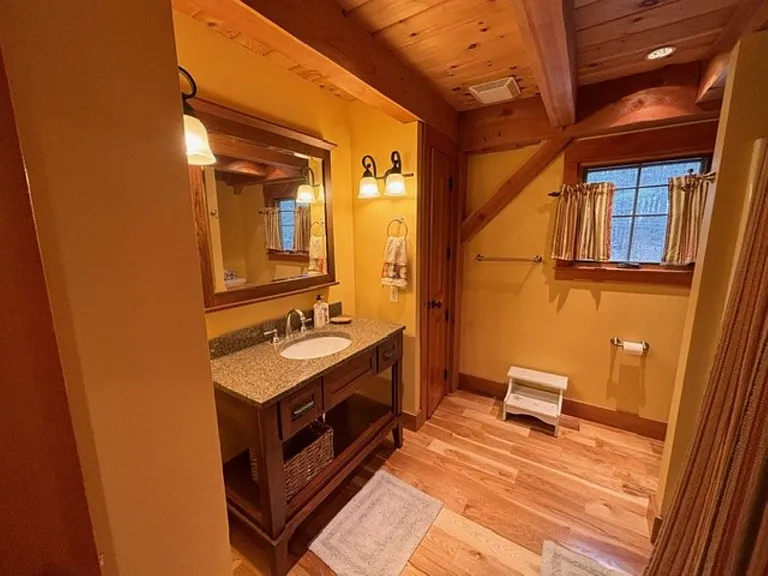 62 Heights Rd — Photo 9