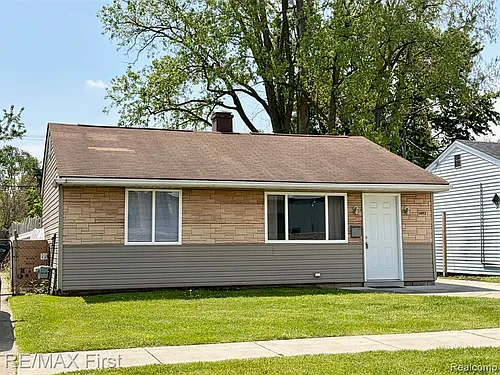 1492 E Woodruff Ave Photo 1