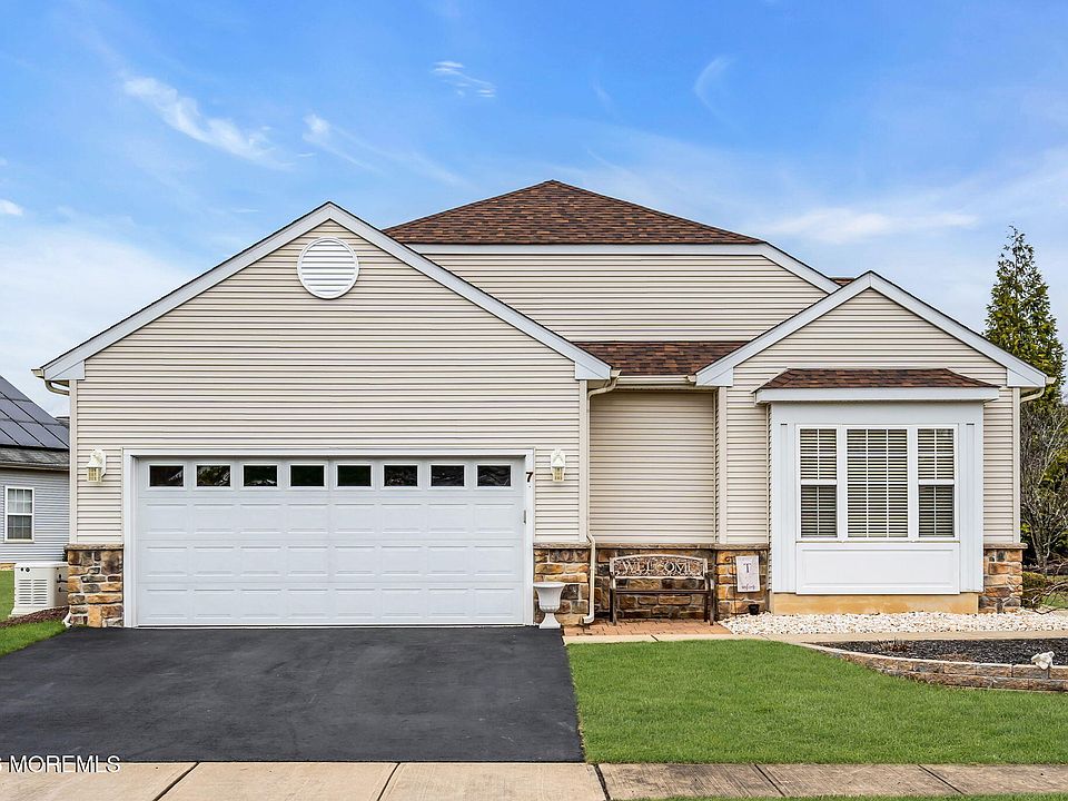 1st image of 7 Murano Road