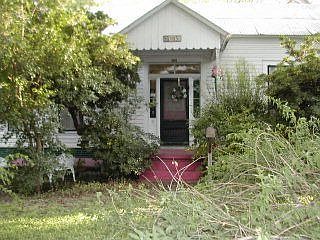 1st image of 185 Ferguson St