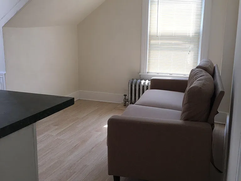 372 Farnsworth Ave #3A — Photo 7