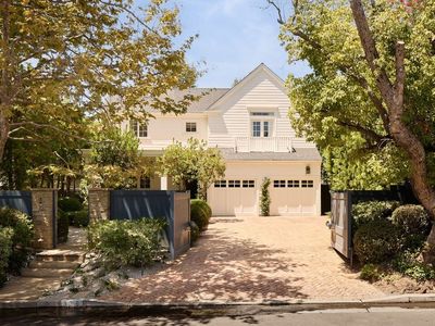 339 S Carmelina Ave, Los Angeles, CA, 90049