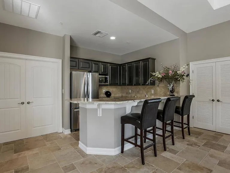 7135 Greenwood Park Cir #105 — Photo 30