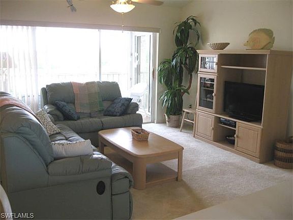 5th image of 1427 SW 47th Ter APT 203
