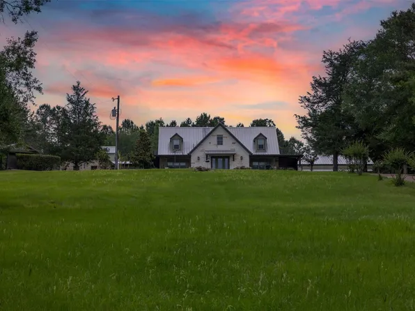 17042 State Highway 21 E, Grapeland, TX 75844