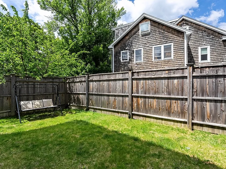 65 Lancaster Rd #65 — Photo 37