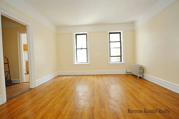 Rented by Norman Raindel, LREB | media 8