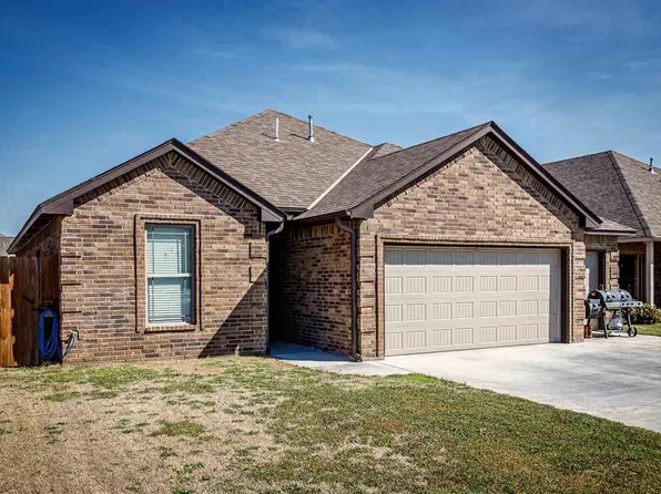 205 NW Granite Ave, Cache, OK 73527