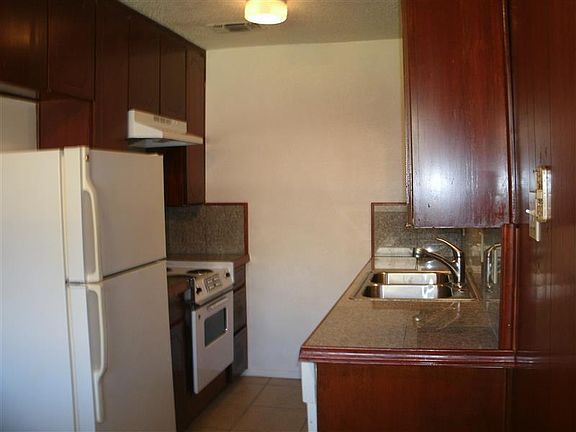 2nd image of 5520 Beaty St APT 29