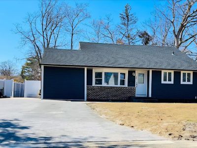 22 William Street, Bay Shore, NY, 11706
