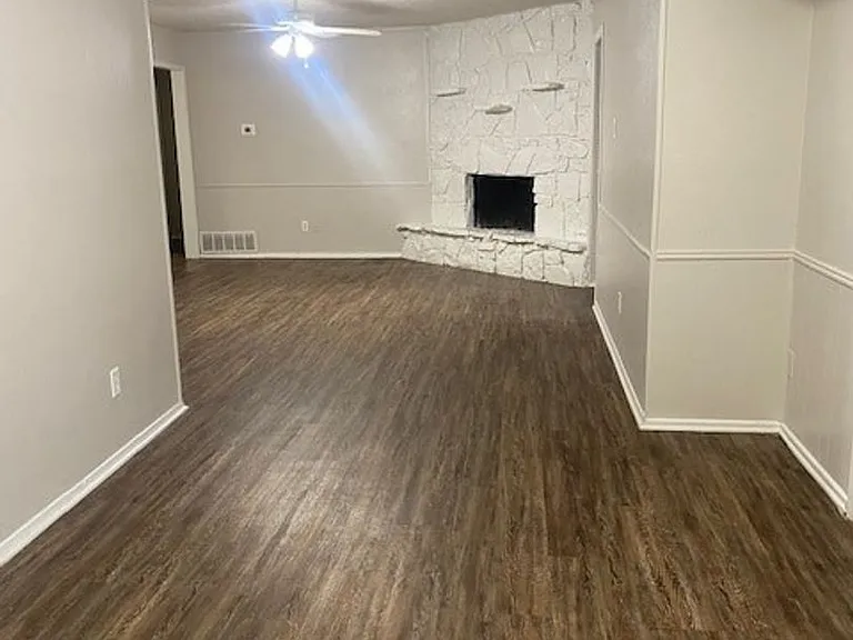 625 Judith St — Photo 2