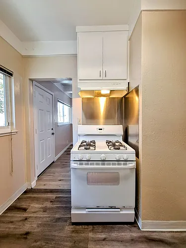 42 S 8th St #1 Photo 1