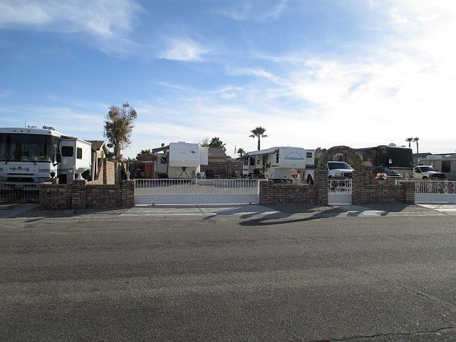 2nd image of 13251 E 54th St