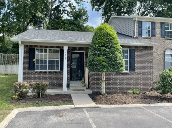 1304 Massman Dr, Nashville, TN 37217