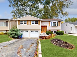 1015 Wilson Ave, Wheaton, IL 60189