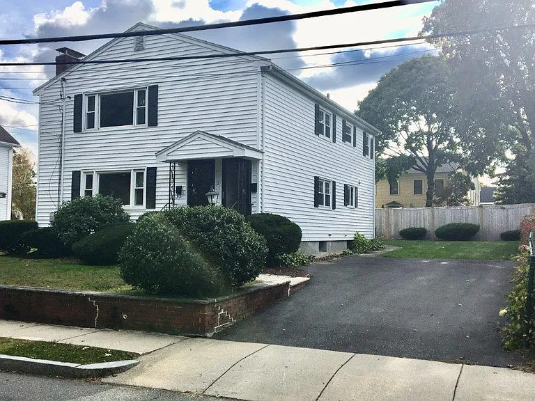 2 Coral St #1 — Photo 1