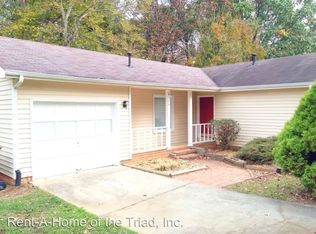 5306 N Oaks Dr, Greensboro, NC 27455