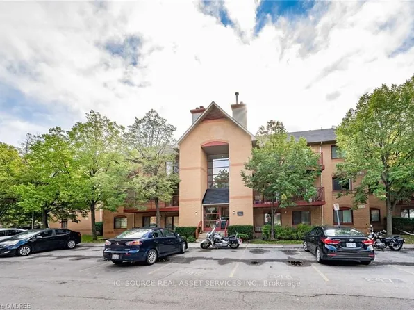 1512 Pilgrims Way #622, Oakville, ON L6M 3H1