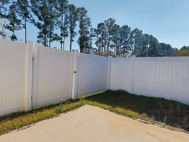 570 Governor Treutlen Cir — Photo 6
