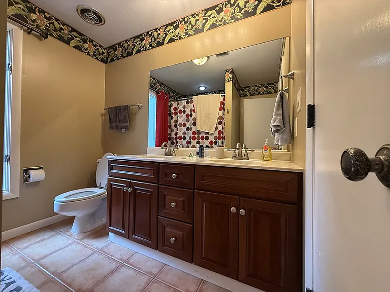 155 Dogwood Ct — Photo 14