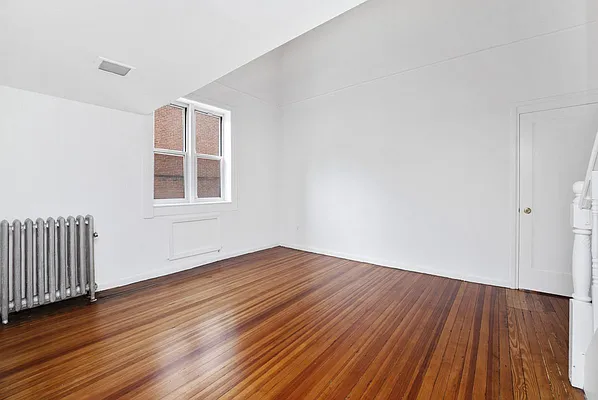 Rented by Douglas Elliman | media 10