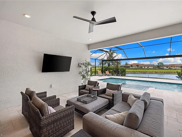 17489 Aquila Ct — Photo 19