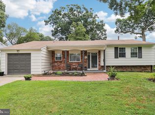 17 Sanford Dr, Newark, DE 19713