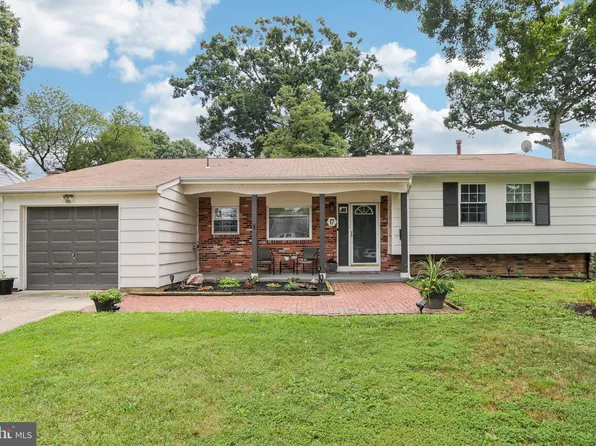 17 Sanford Dr, Newark, DE 19713