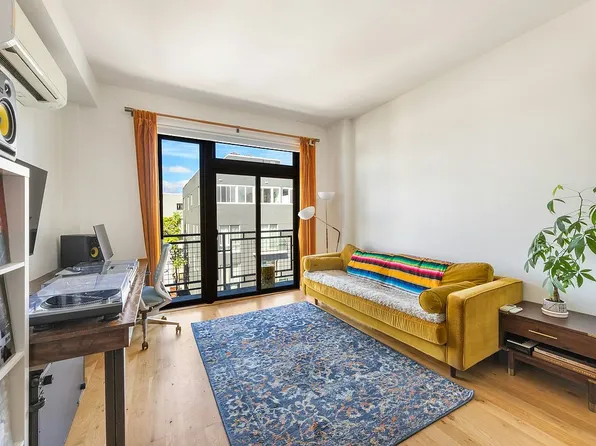 364 Harman St APT 5C, Brooklyn, NY 11237