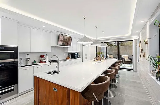 Sold by Arthur Steinberg Esq | media 28