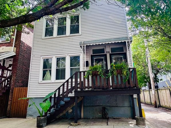 731 W 16th St #2