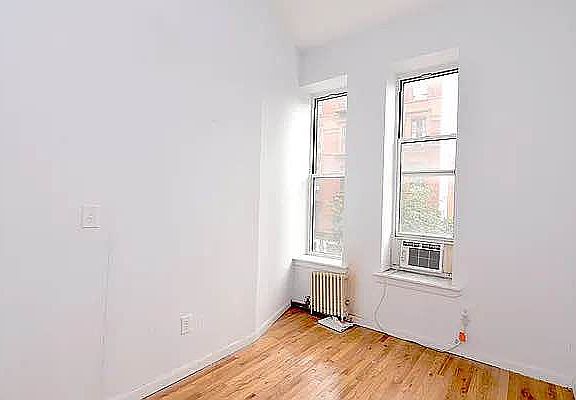 4th image of 207 W 121st St APT 2F