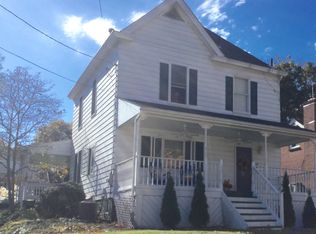 31 Fayette Ave, Oakdale, PA 15071