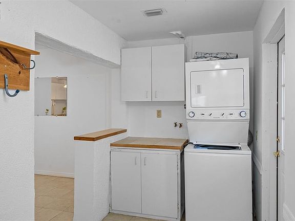4th image of 6050 62nd Ave N