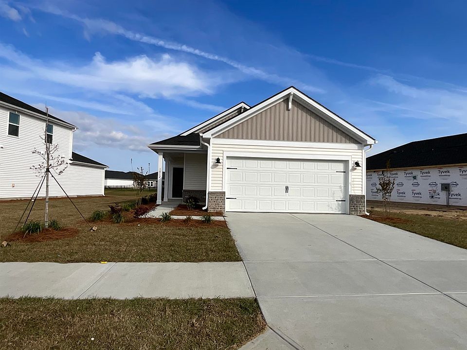 1st image of 1012 Lauryn Oak Loop #334 Kingstreet T