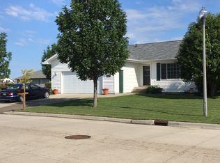 1203 14th St SE, East Grand Forks, MN 56721