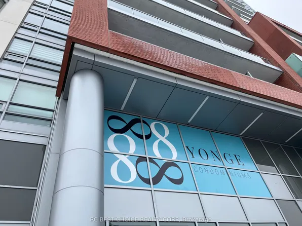 8888 Yonge St #904, Richmond Hill, ON L4C 5V6