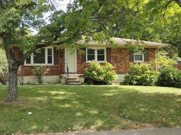 383 Lancelot Ln, Lexington, KY 40517