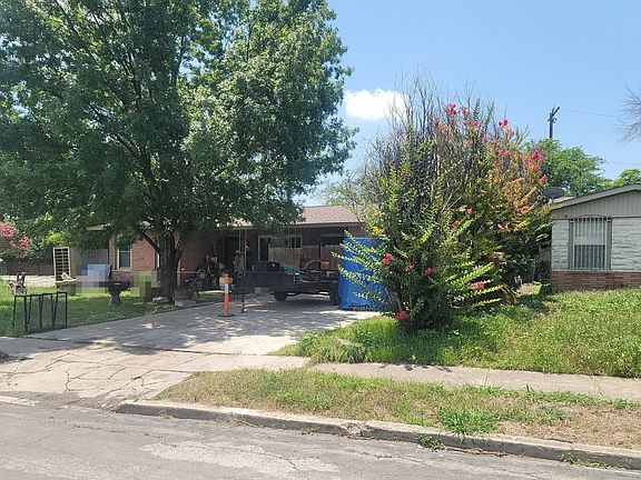2nd image of 102 Sullivan Dr