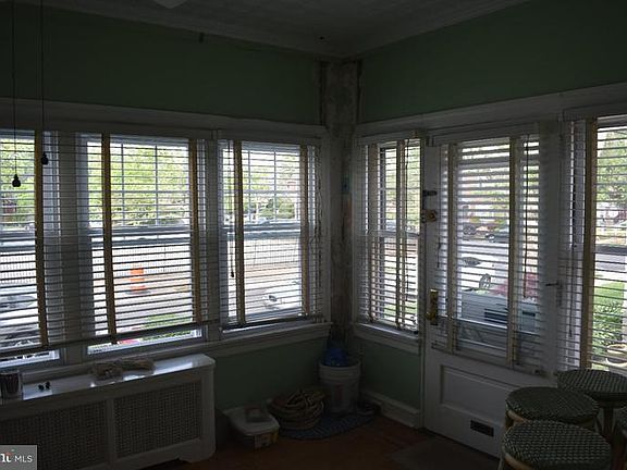 3rd image of 1134 Haworth St