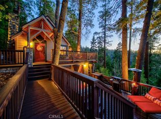 540 Rose Quartz Dr, Lake Arrowhead, CA 92352