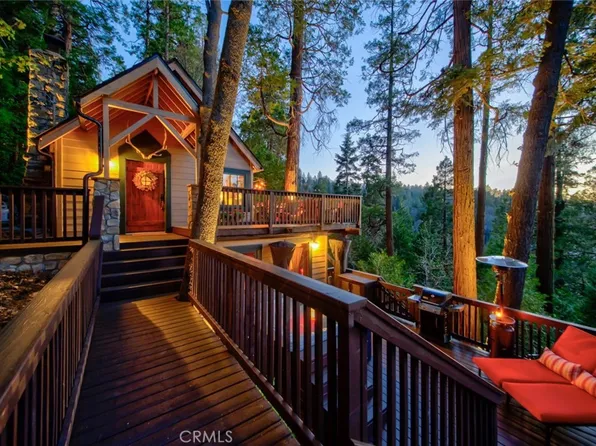 540 Rose Quartz Dr, Lake Arrowhead, CA 92352