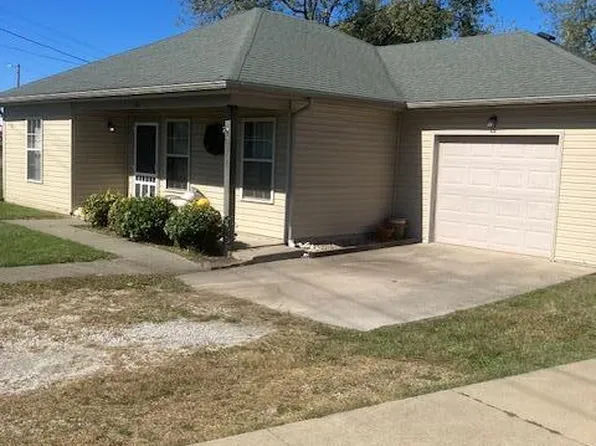 101 Carey St, Prairie Home, MO 65068
