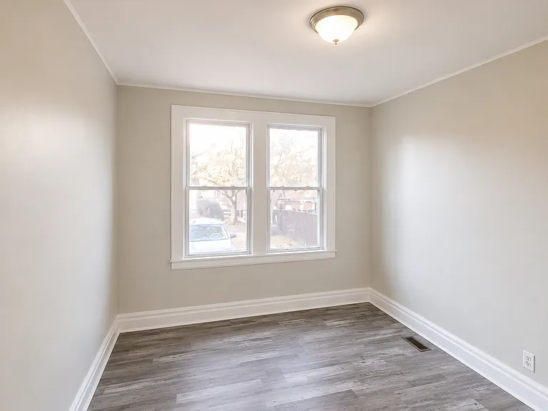 248 Nye Ave #5B — Photo 5