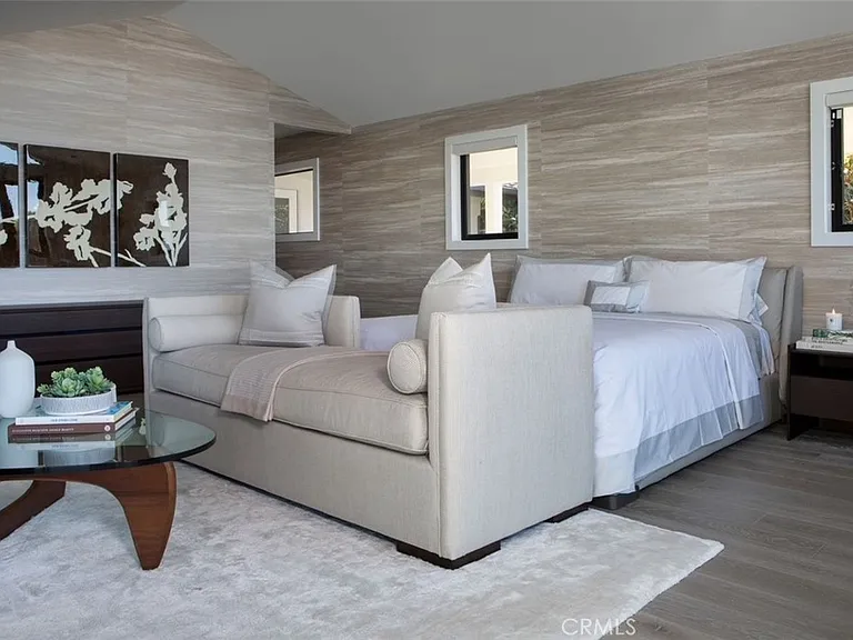27 N La Senda Dr — Photo 7