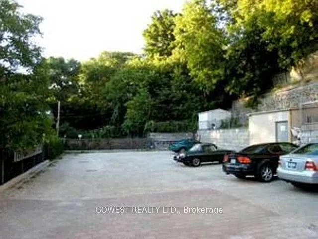 20 Glen Gordon Rd #2 — Photo 50