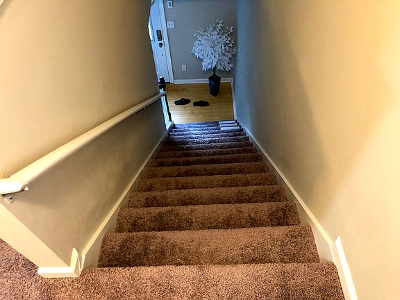 3rd image of 44 Barrington Pl