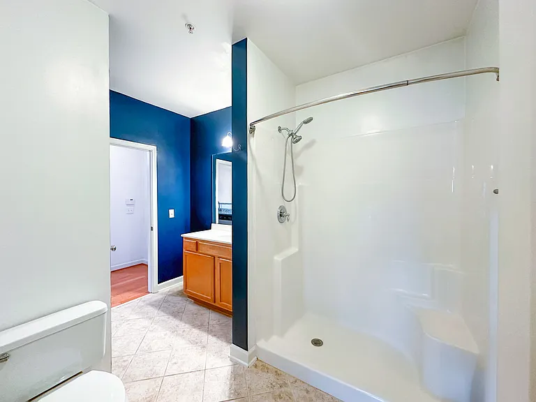 7100 W Friendly Ave #311 — Photo 11